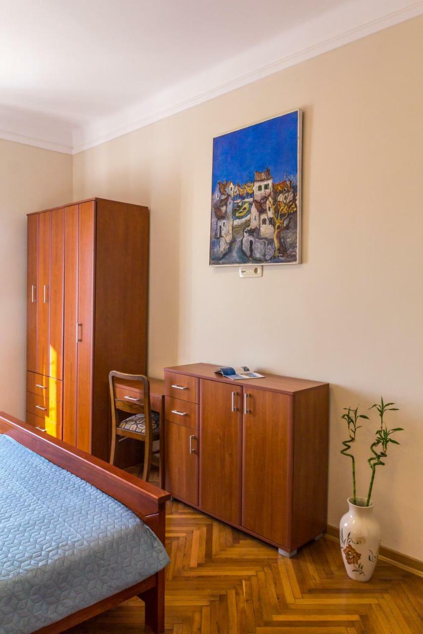 Apartman Natalia Tivat Exterior foto